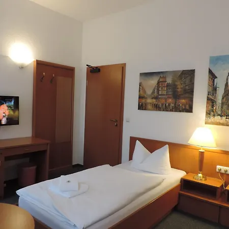 Szálloda Carl Von Clausewitz 3*