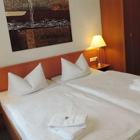 Carl Von Clausewitz Szálloda Burg bei Magdeburg