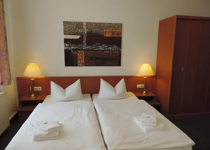 Carl Von Clausewitz 3*