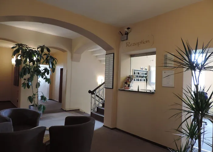 Carl Von Clausewitz Hotell 3*