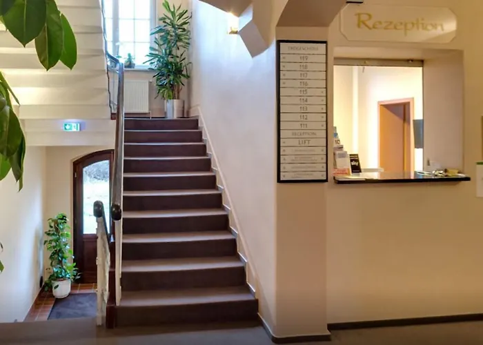 Carl Von Clausewitz 3*