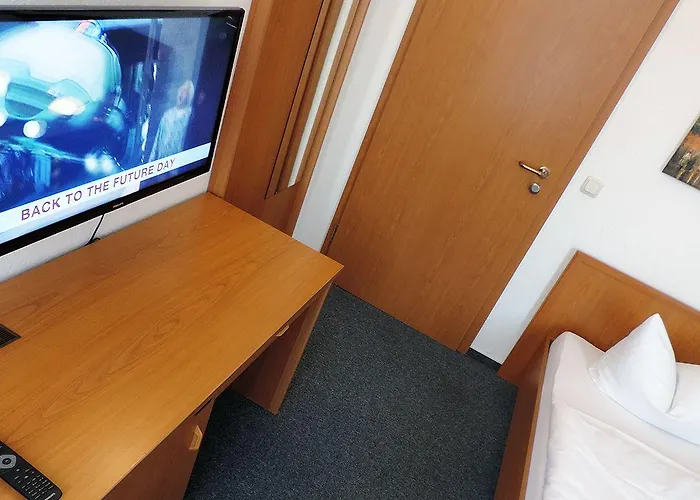 Hotell Carl Von Clausewitz 3*